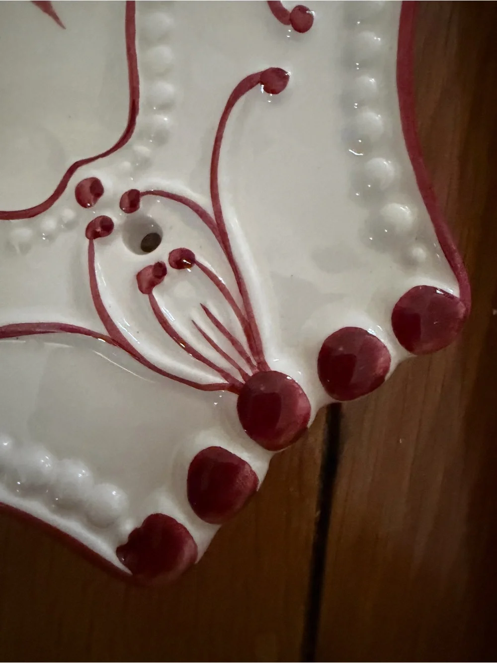 Vintage handpainted ceramic plate and platter. Set of 2